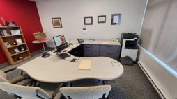 U-Shaped Office Suite