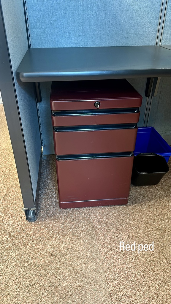 Pedestal - Metal