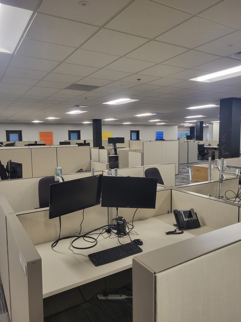 Beige 6'x6' cube, 48" high