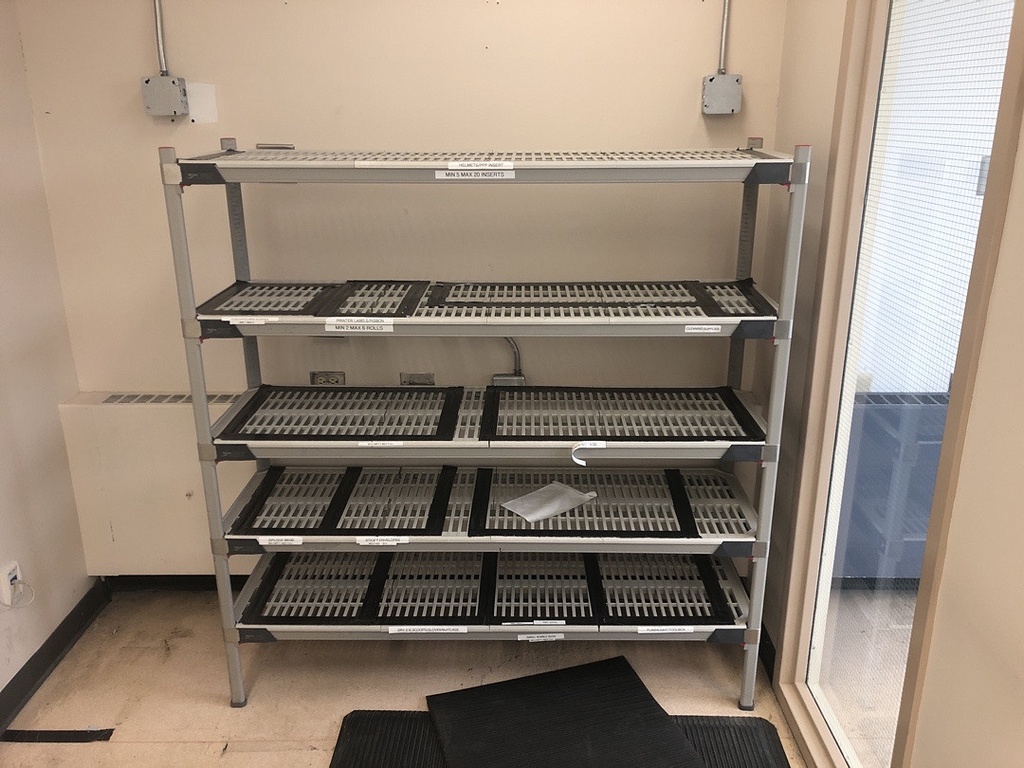 Shelving Unit Medium 
