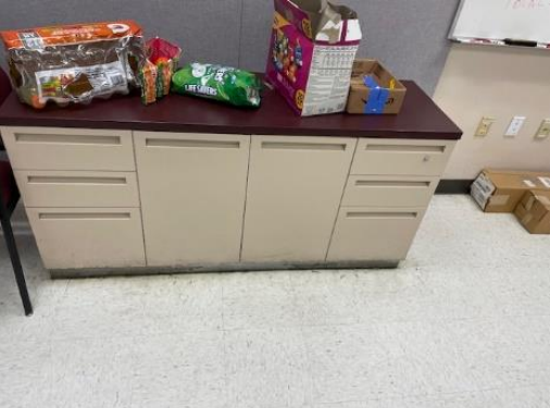 Credenza - metal