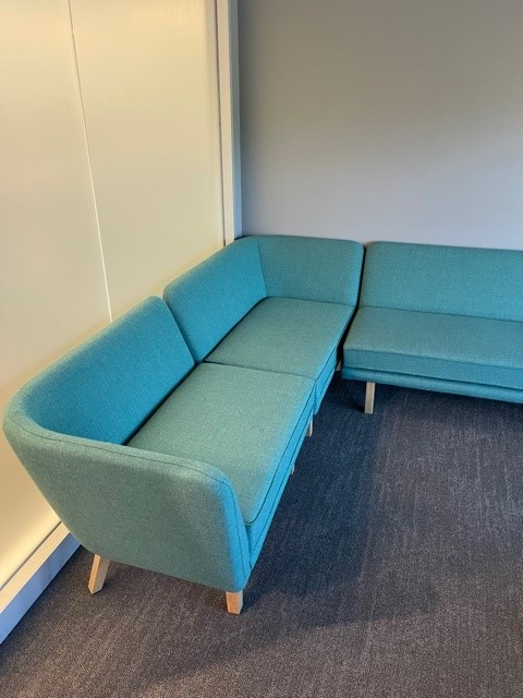 Knoll 4 Piece Couch