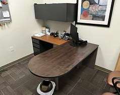 H 28 X W 67 X D 78 L-Shaped Desk (LR)