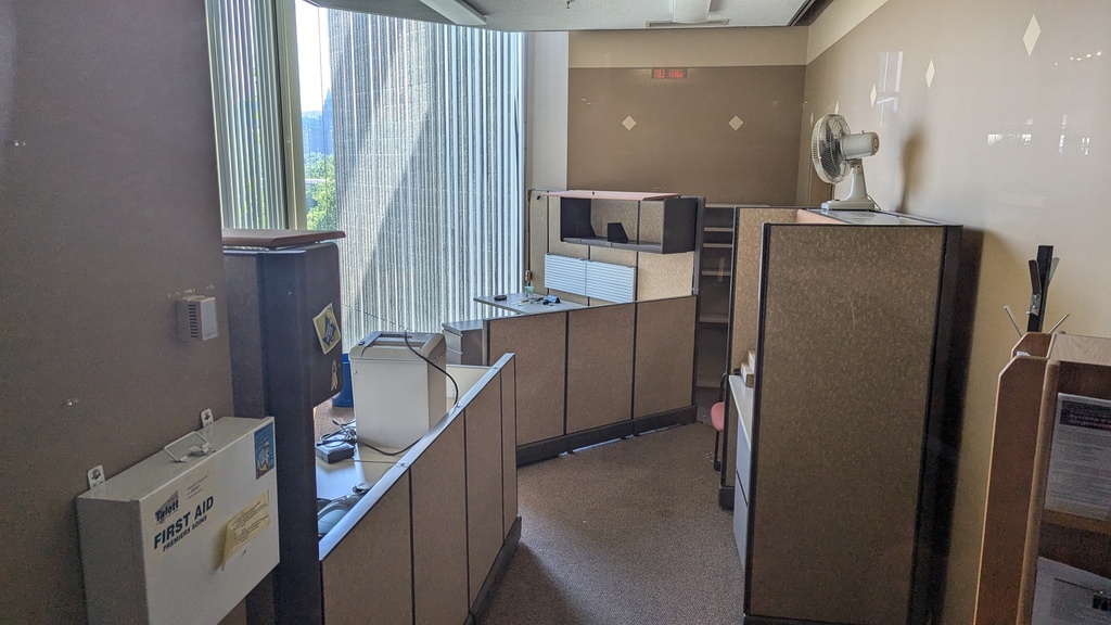 Desk stations