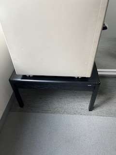 BLACK SIDE TABLE