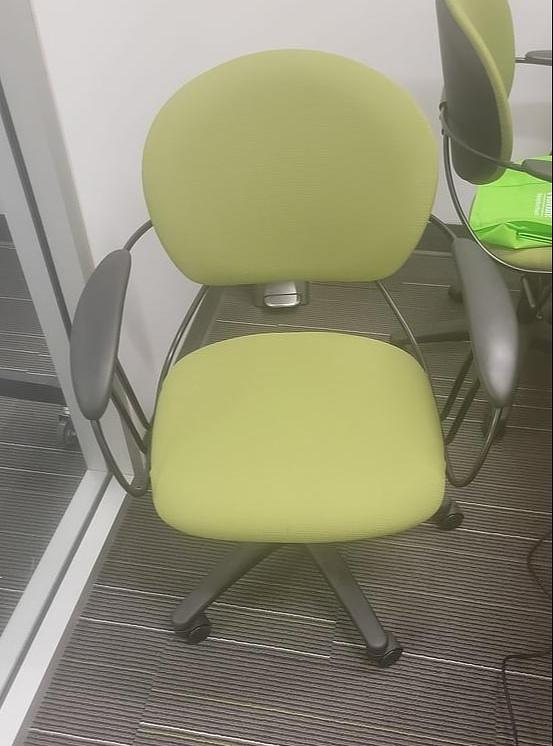 Task Chair - Uno