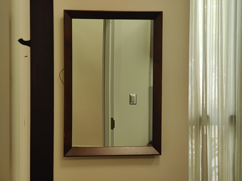 Mirror 31x21