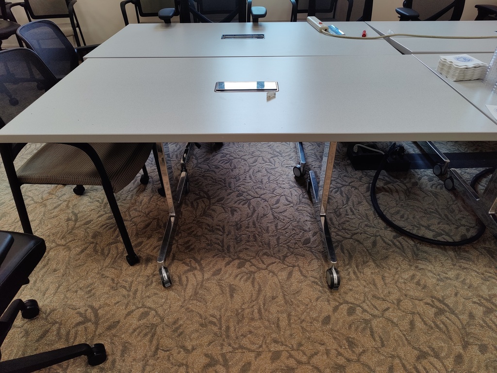 White Training Table with Metal Legs and Outlet 60x31