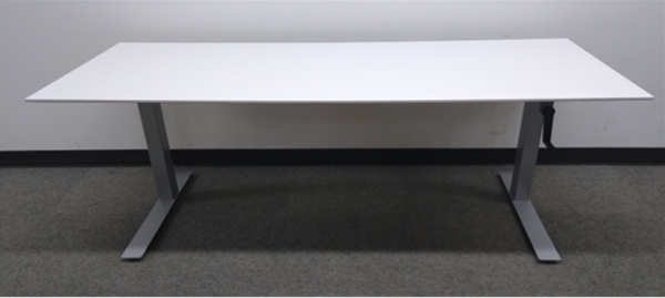 Desk, BLT, Knoll, 72x30, White, Crank Base