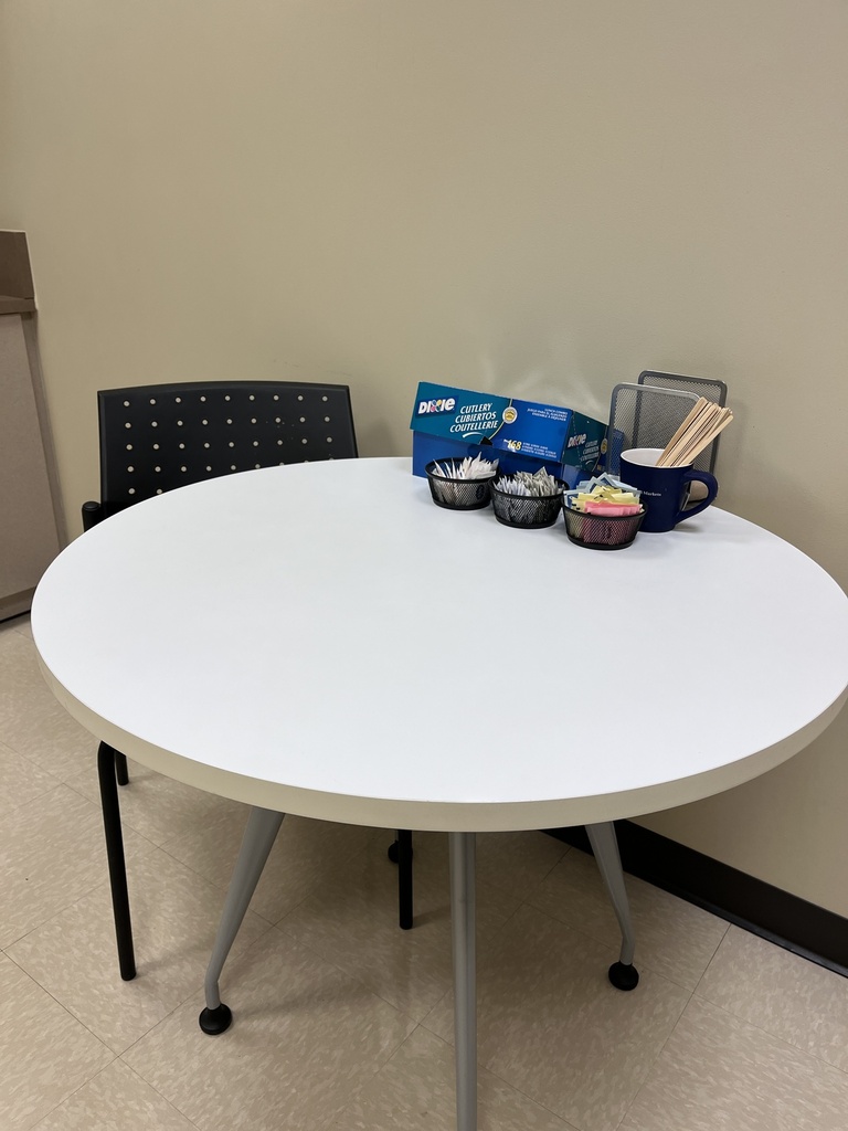 Round Breakroom Table