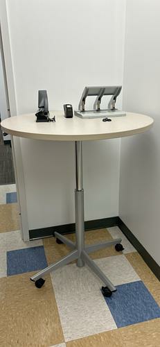Adjustable Height Table (36")