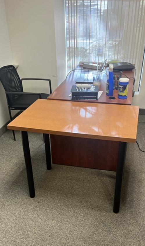Table (H29 W36 D24)