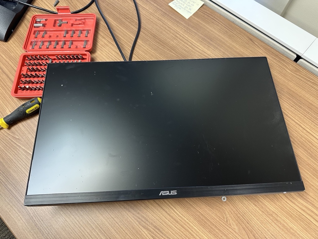 ASUS 24" Monitor 