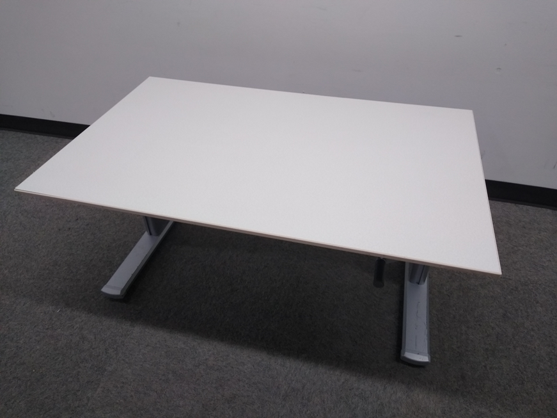 Desk, Steelcase, Crank, 47, White