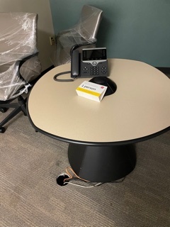 Table Brayton (Qty: 1)