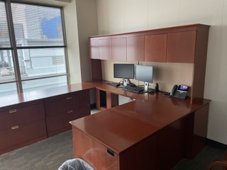 U-Shaped Desk Set-Up (Qty: 4)