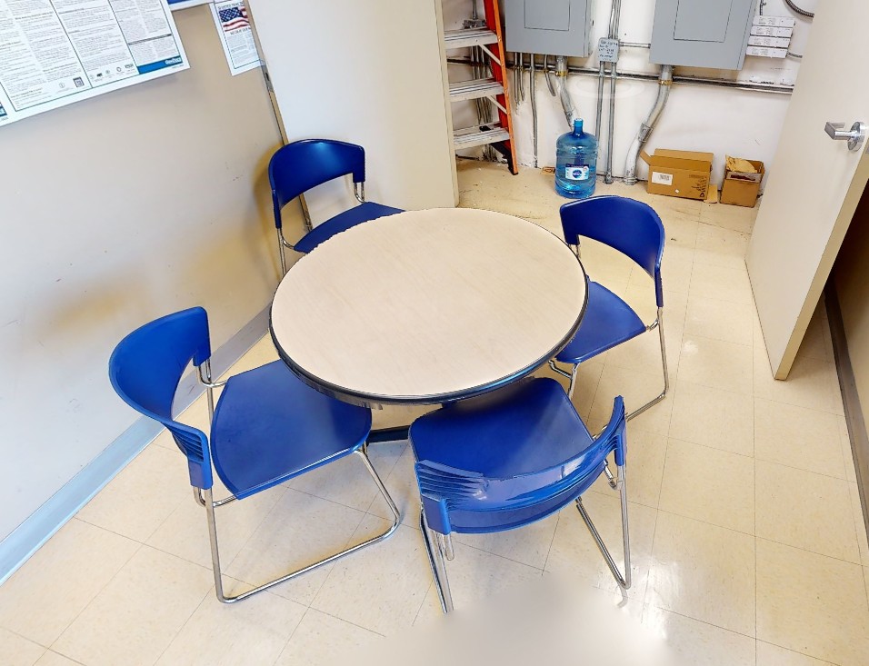 Round Cafe Table