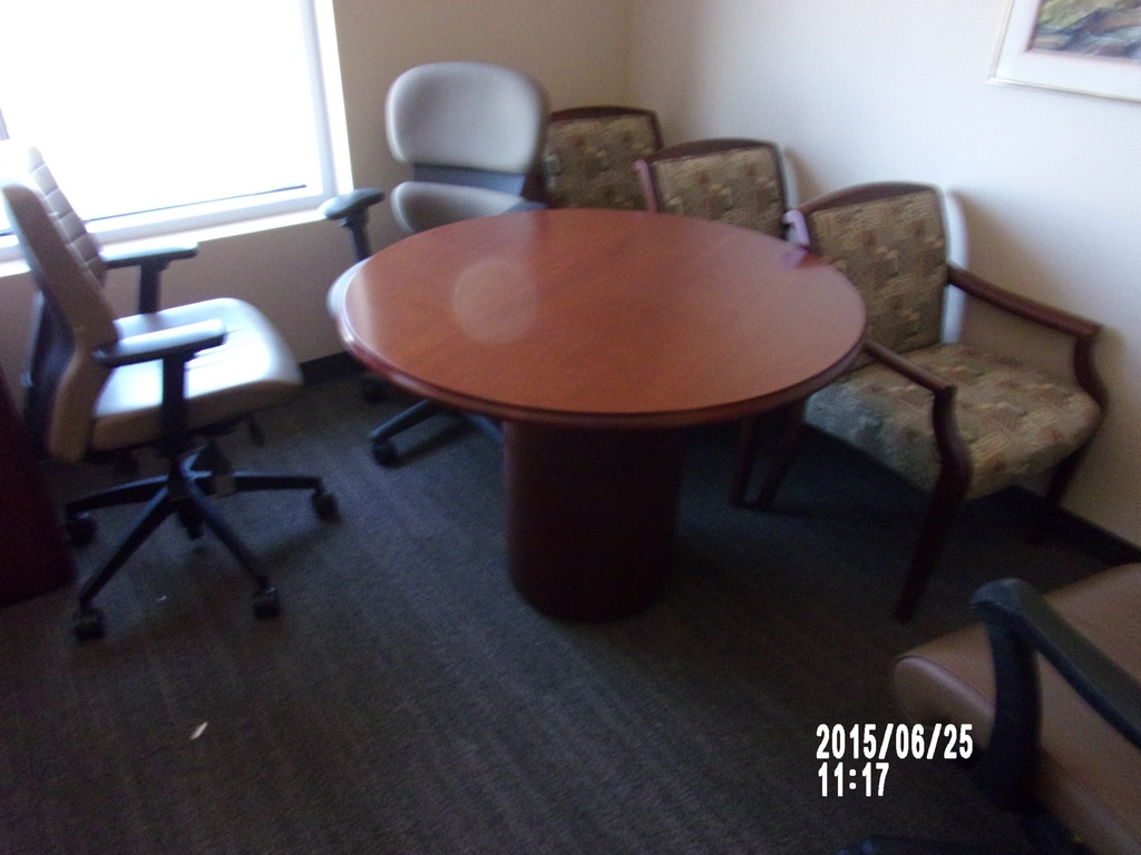 42" Round Table