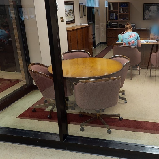 Pink w/ Wood Trim Task Chair