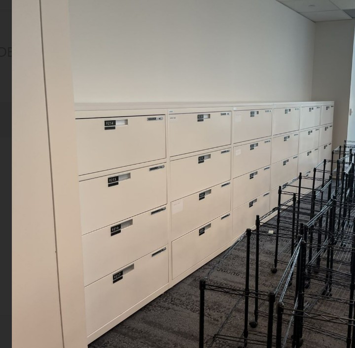 4-Drawer cabinet