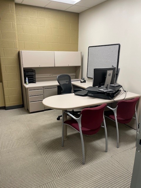 L-Shape P-Top Double Ped Desk Laminate/Metal FAIR