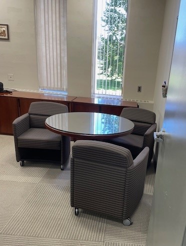 Guest Chairs, Caster 