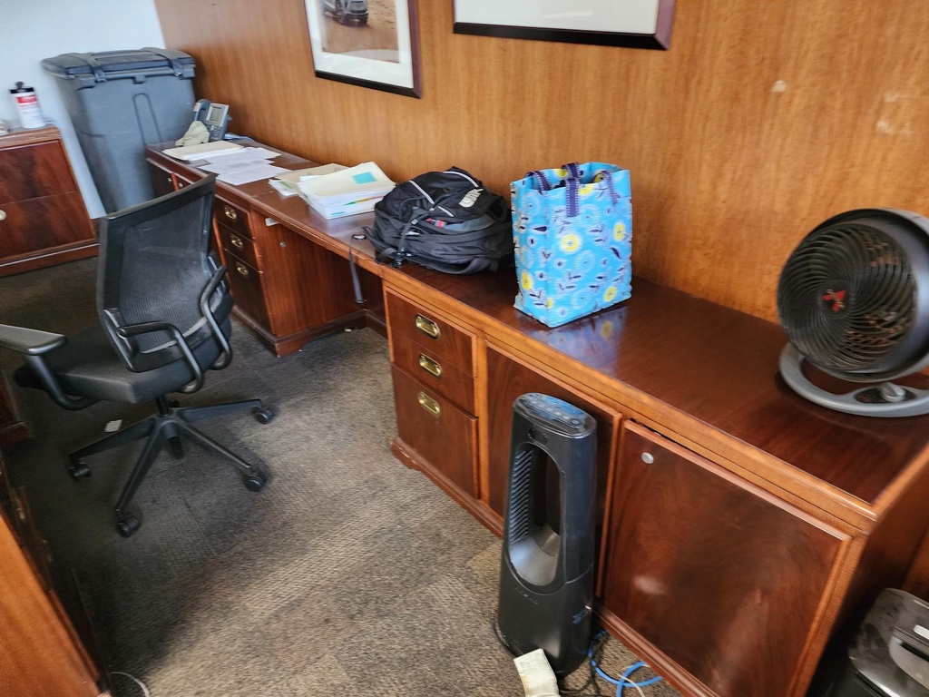 Executive office Desk