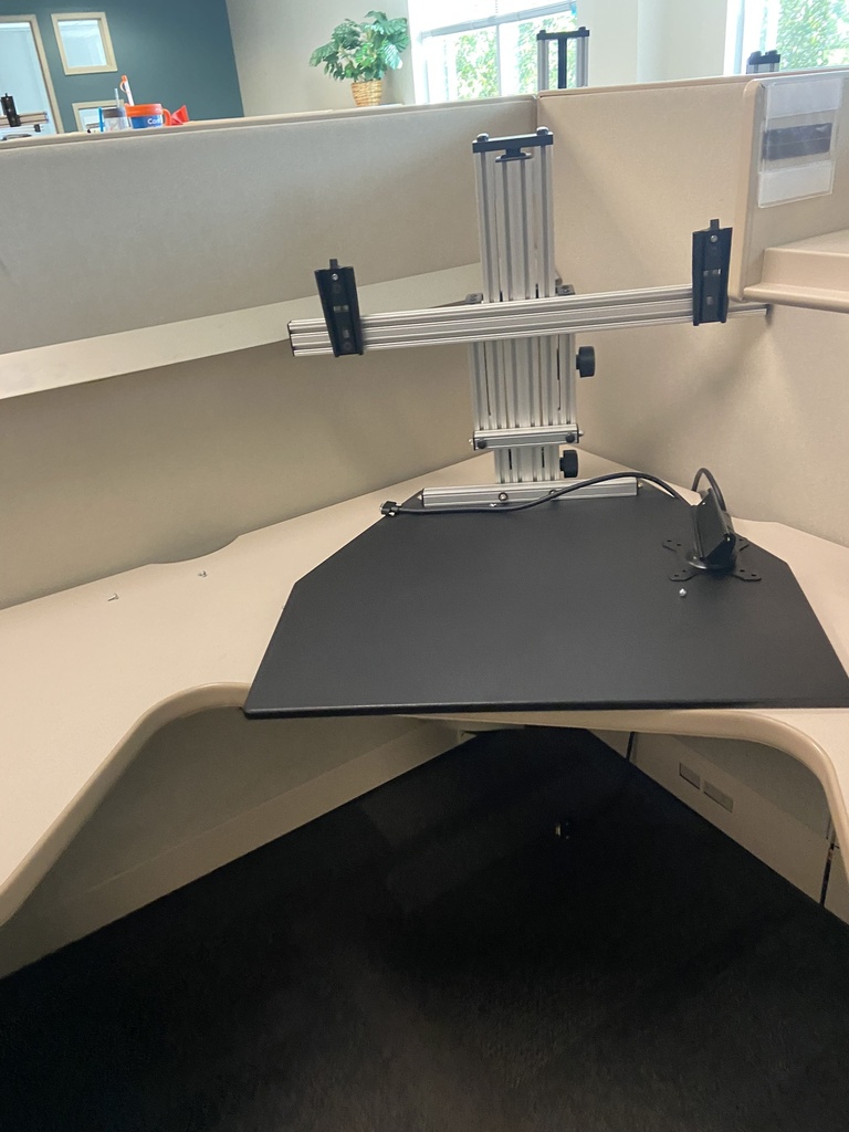 Silver and Black Kangaroo Desk