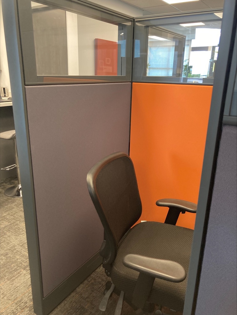 Wall partition panel (with window)