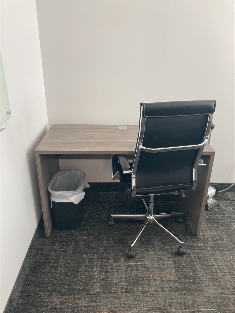Small desk without drawers