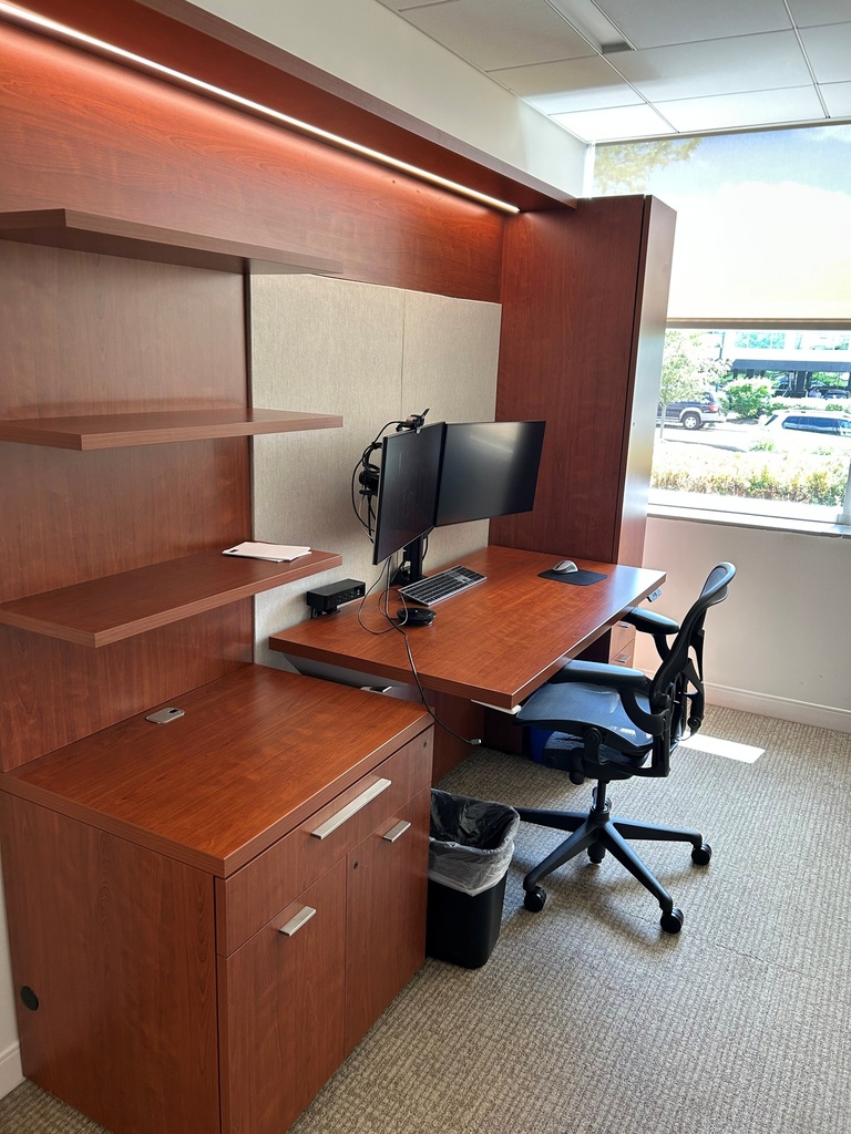 Private Office Setup with Sit-Stand, incl. work walls &amp; power cubes