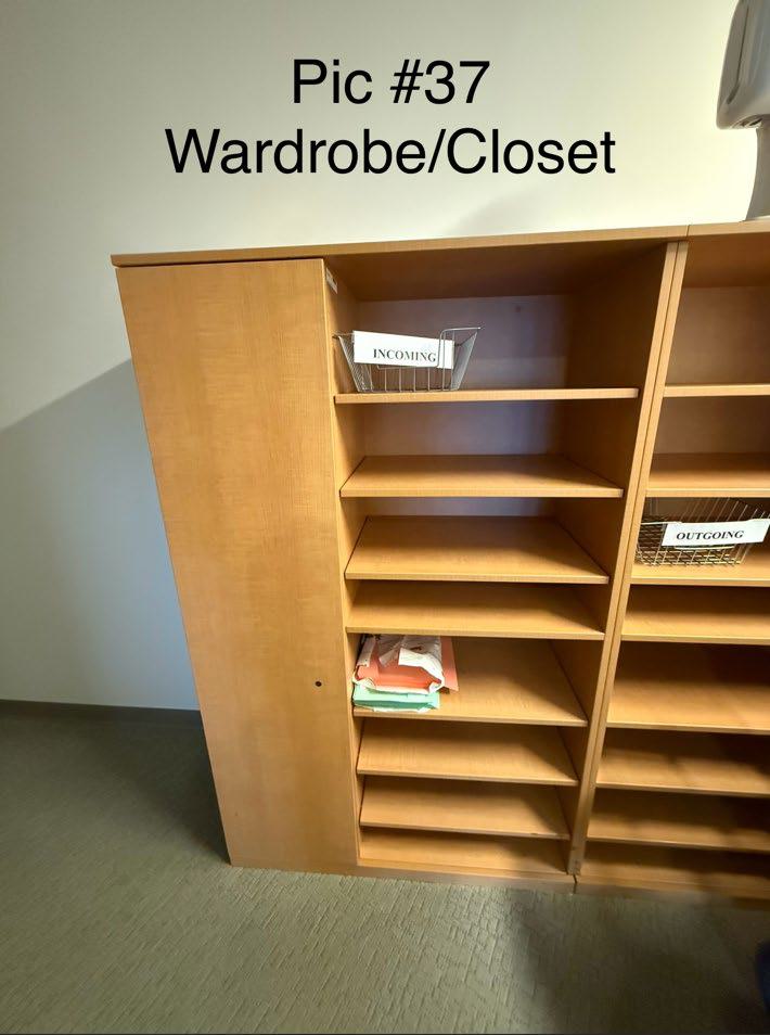 Wardrobe/Closet