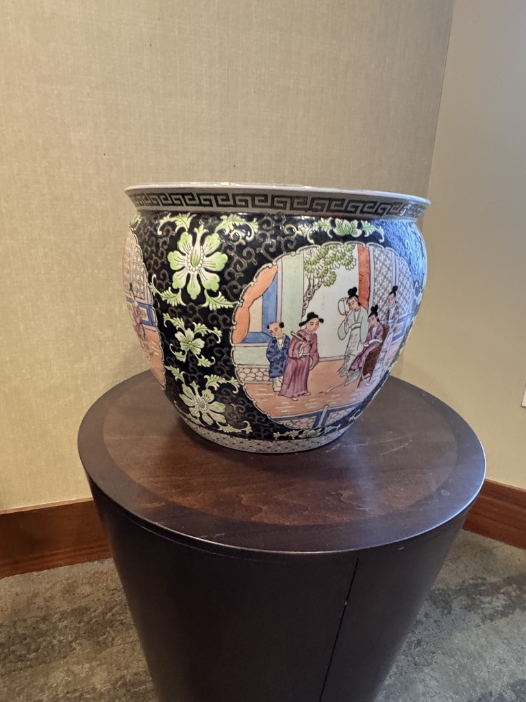 Chinese pot