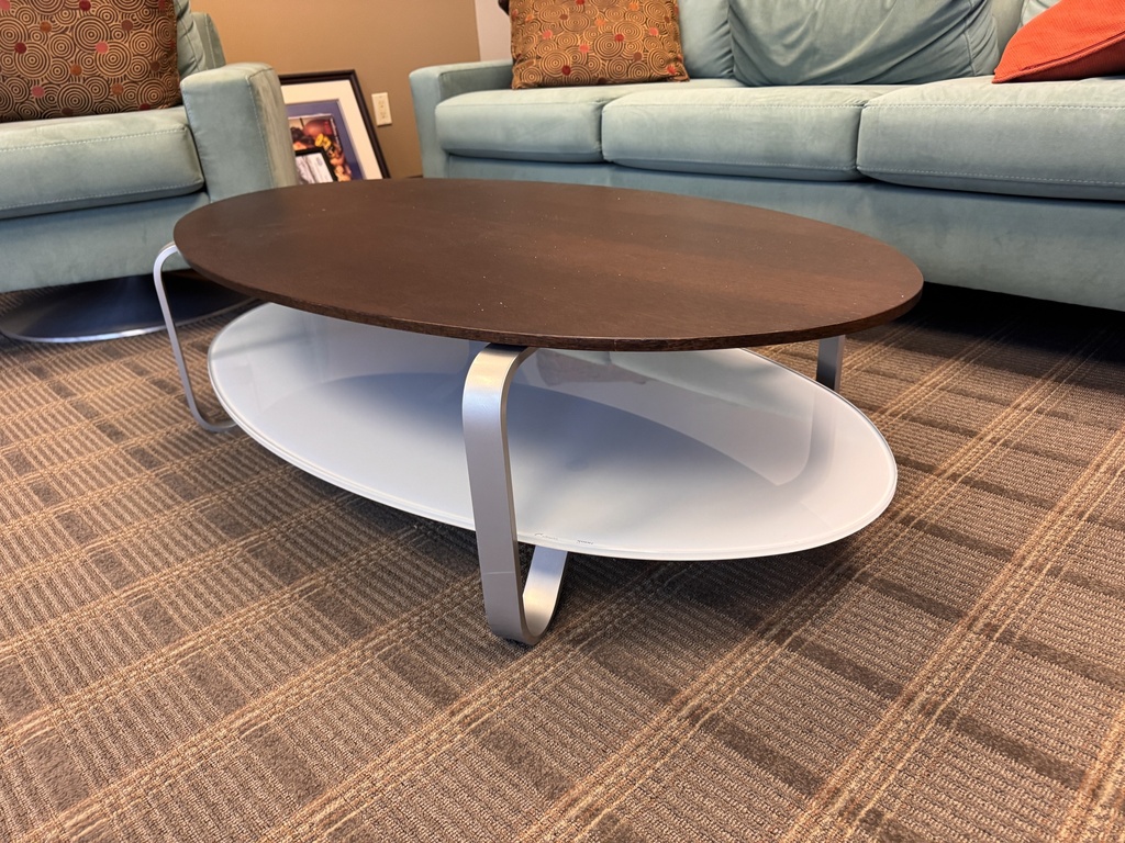 Oval coffee table