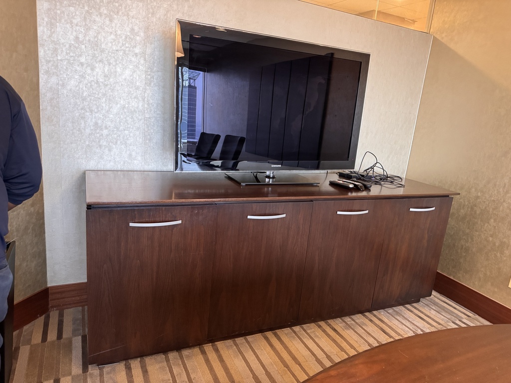 Double FF Credenza