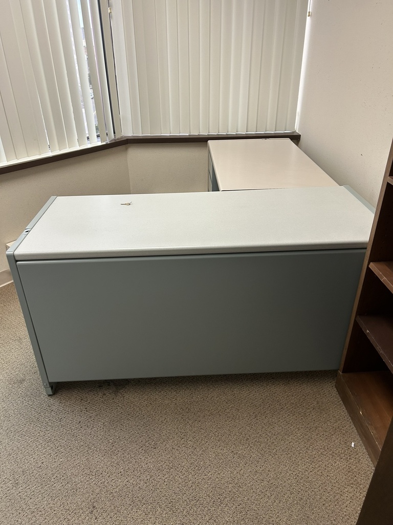 L-Shaped Desk (Left Return)