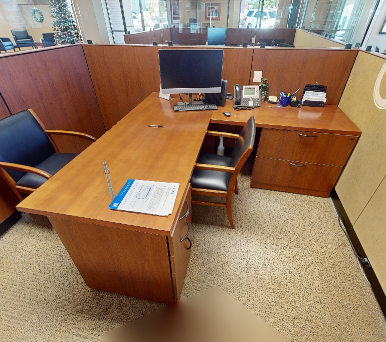 L-Shape Desk