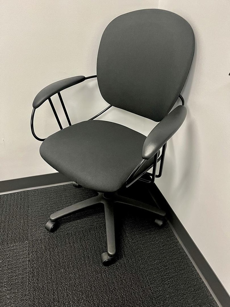 Task Chair - Uno black