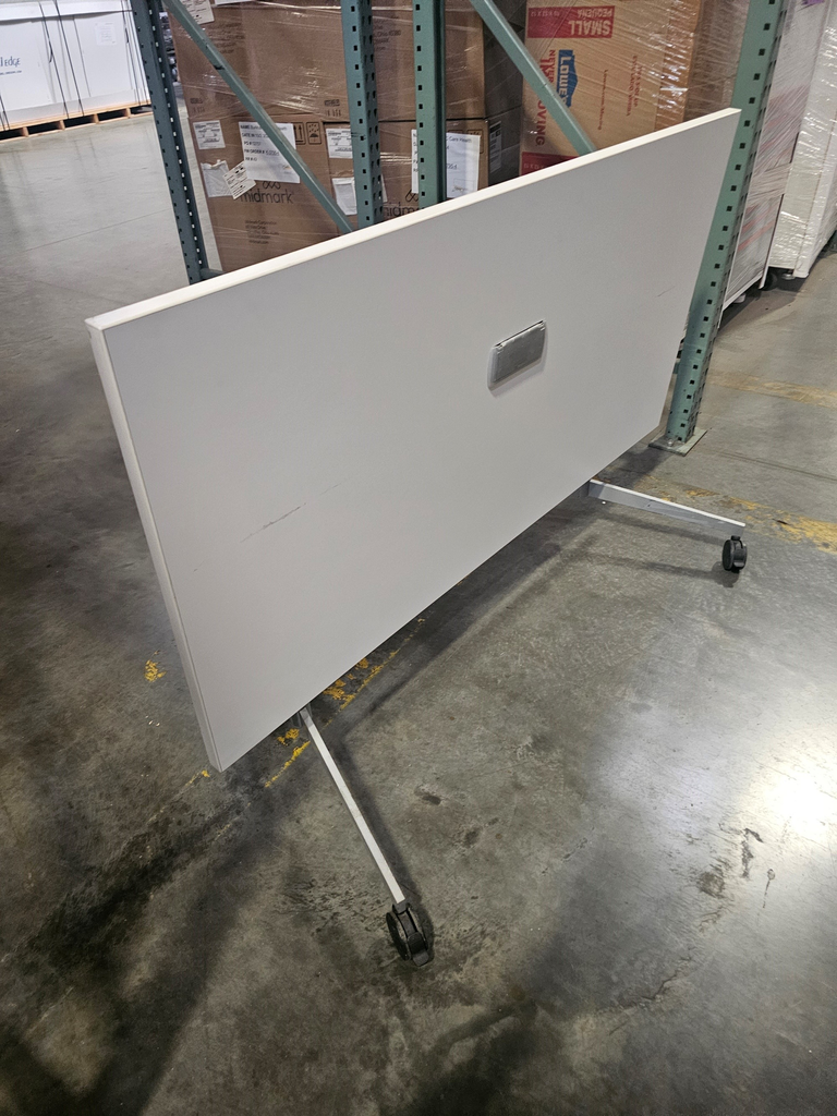 Rolling folding table 60x30