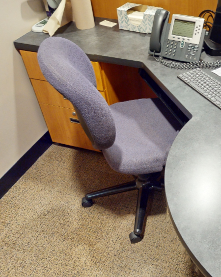 Task chair - no arms