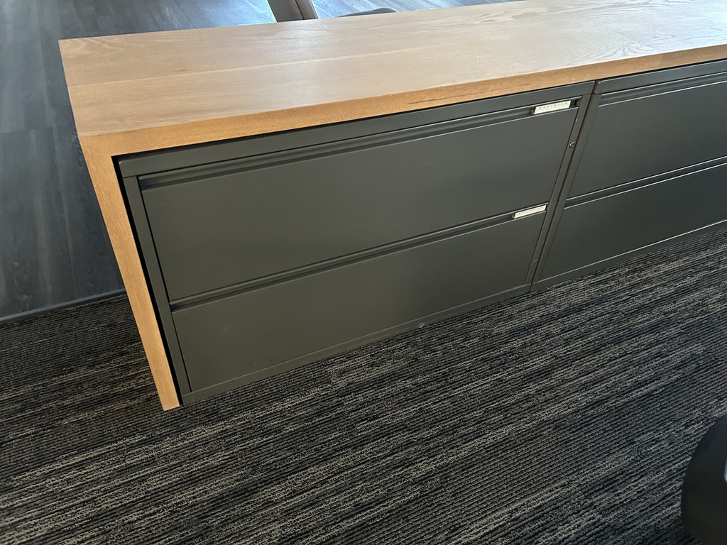 2 Drawer laterals with common tops