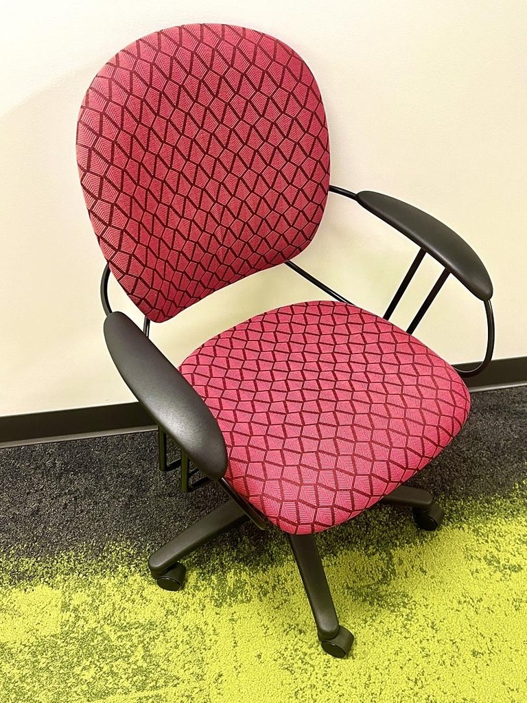 Task Chair - magenta checkered Uno