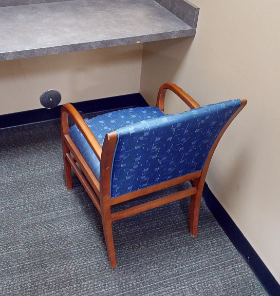 Blue patterned with arms guest chair