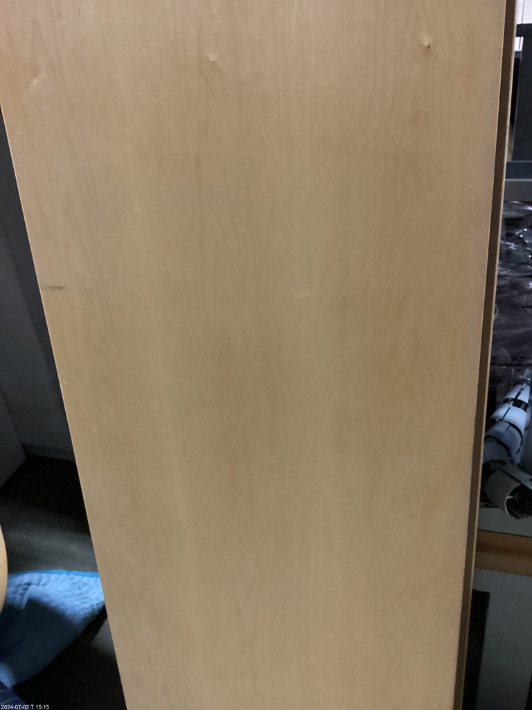 CORNER TABLE TEKNION