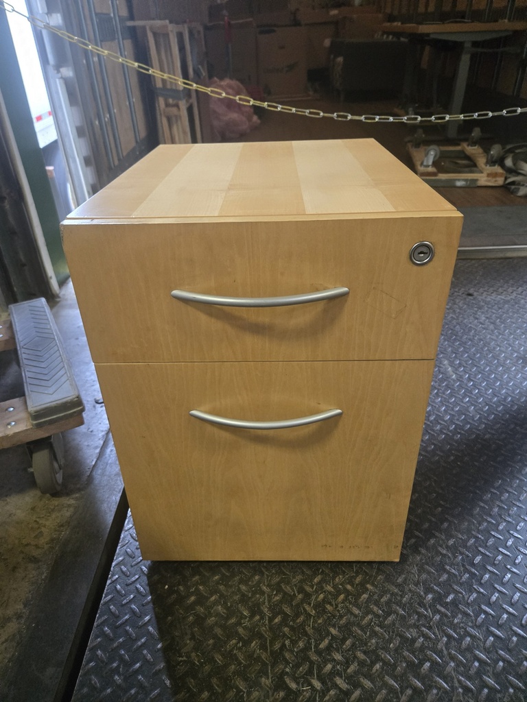 MOBILE PEDESTAL TEKNION