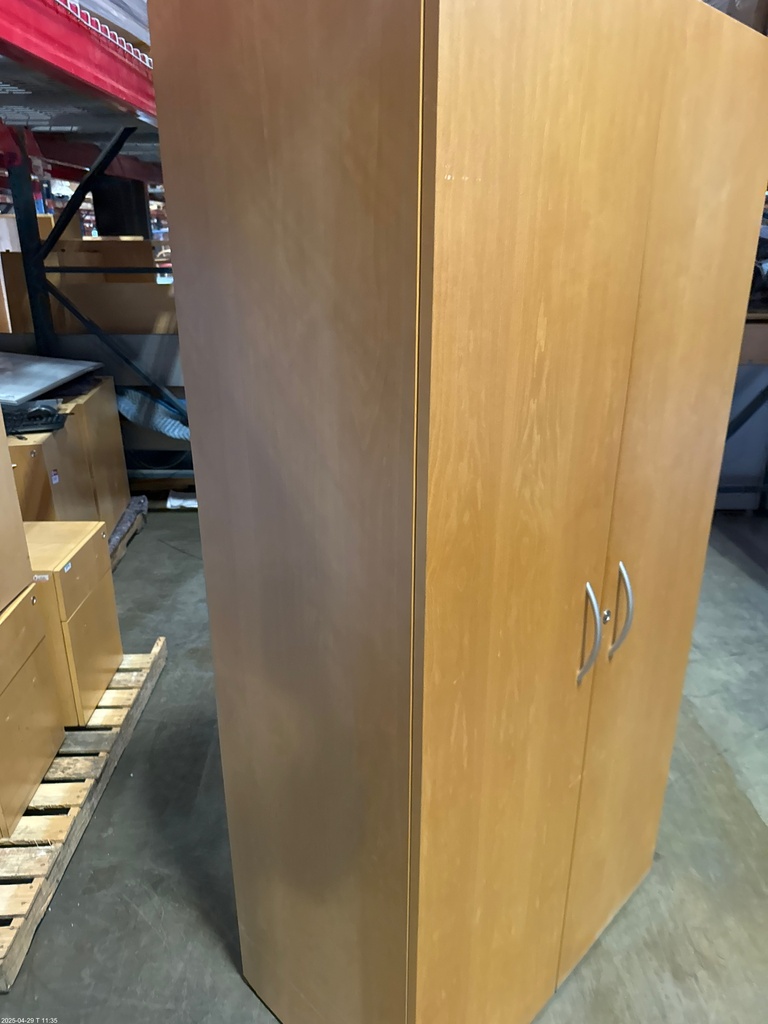 Executive wardrobe Teknion