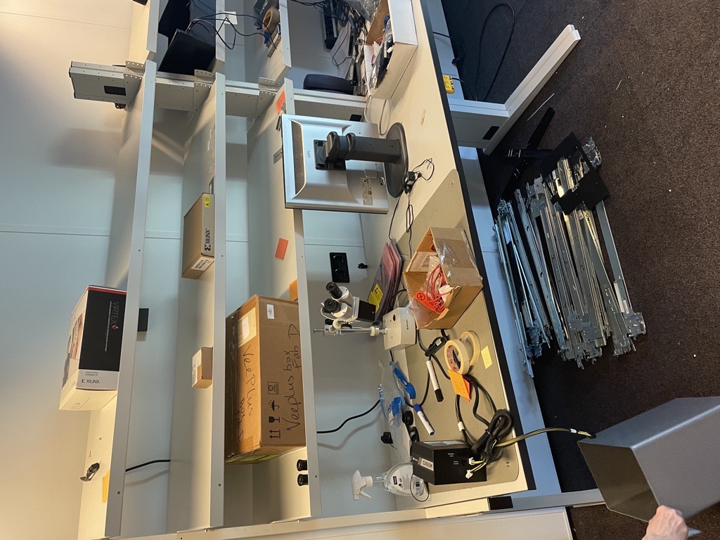 HVI Desk