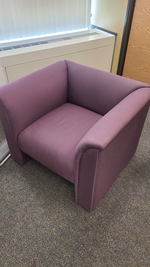 Loveseat 