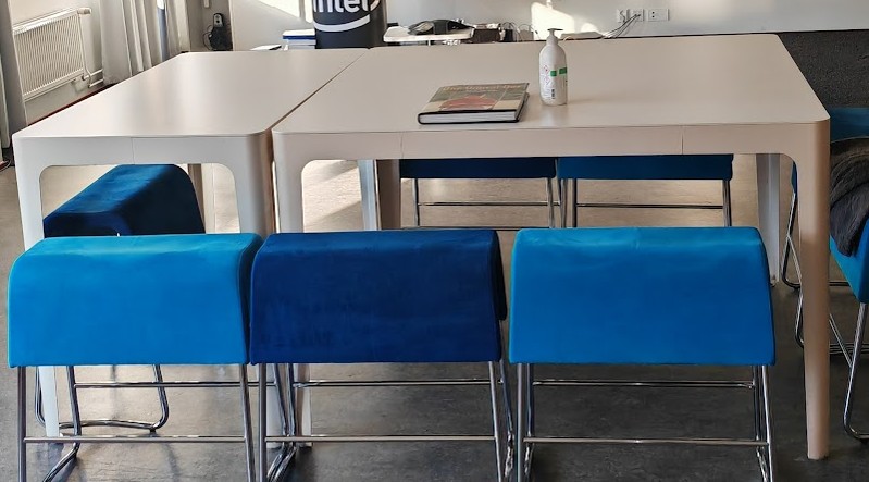 Lounge Table (Large)