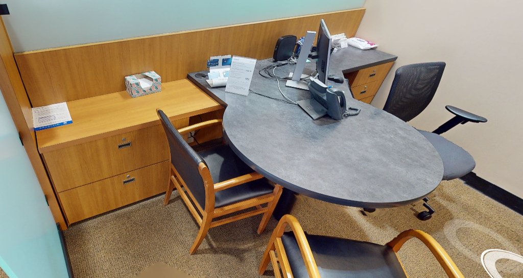 T-shaped desk